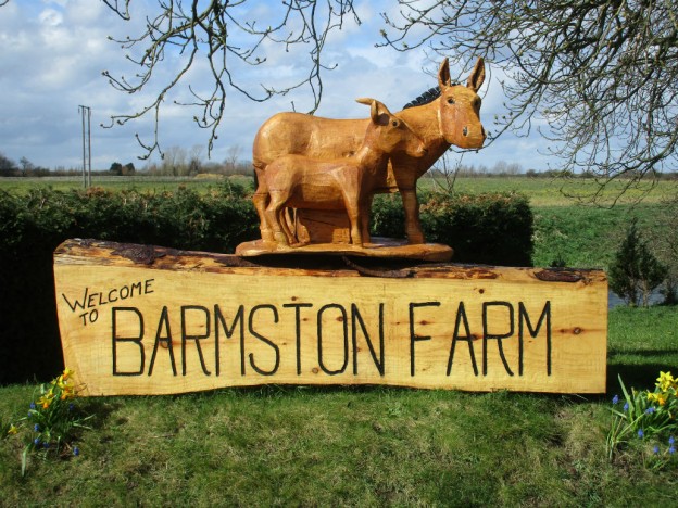 New Welcome to Barmston Farm Sign